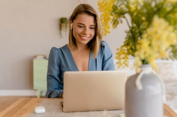 Exploring a Career Path Beyond the Corporate 9 to 5